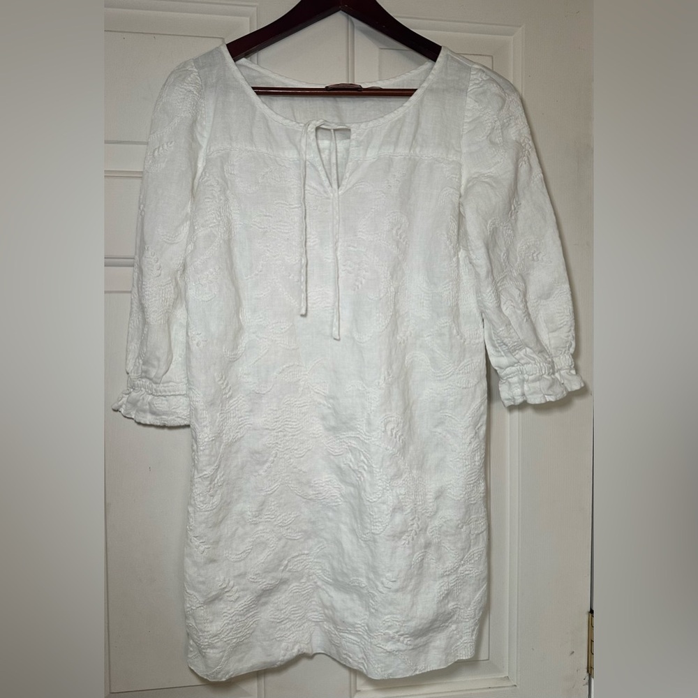 Juicy Couture White Embroidered Linen Shift Dress‎ Size 4.